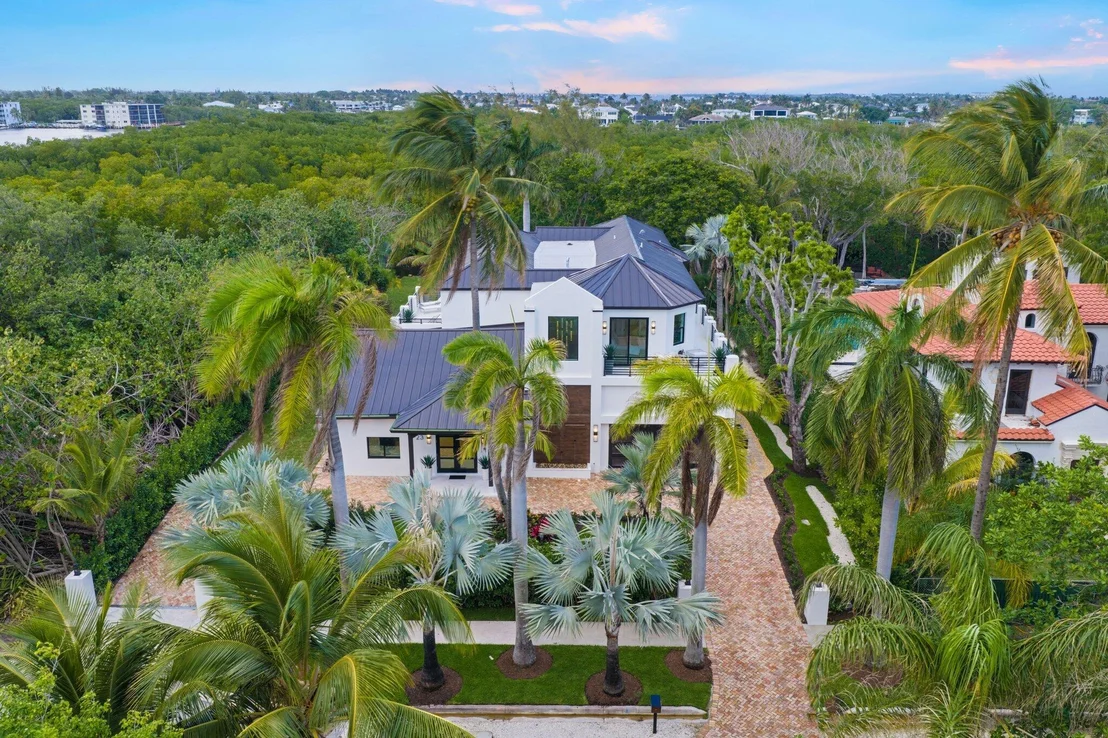 Photo of 23 COCONUT Lane
