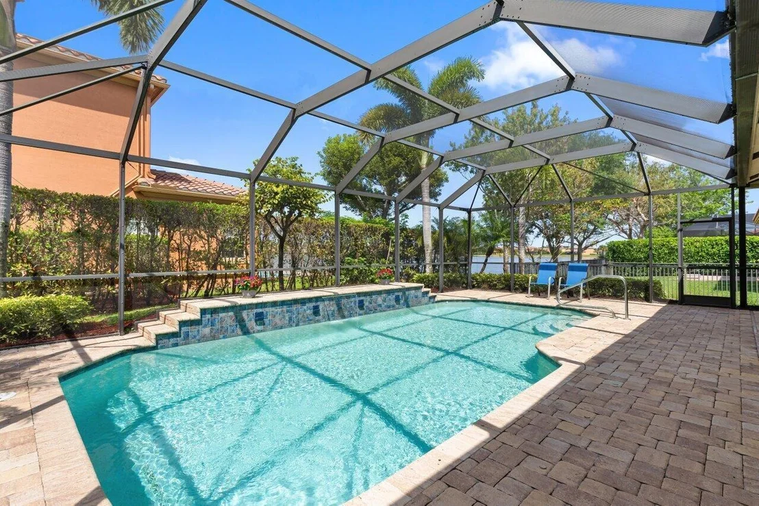 Photo of 10747 Ivanhoe Lane