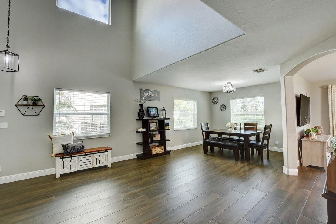 Photo of 6176 Spring Isles Boulevard