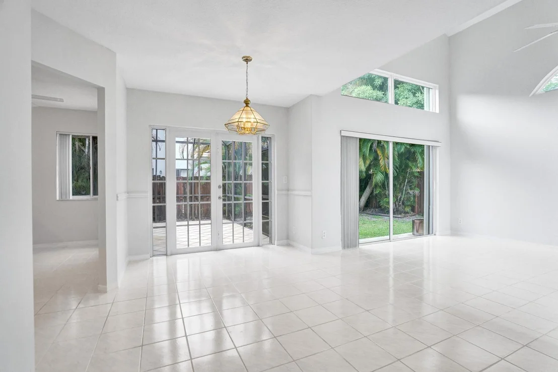 Photo of 11290 Renaissance Road