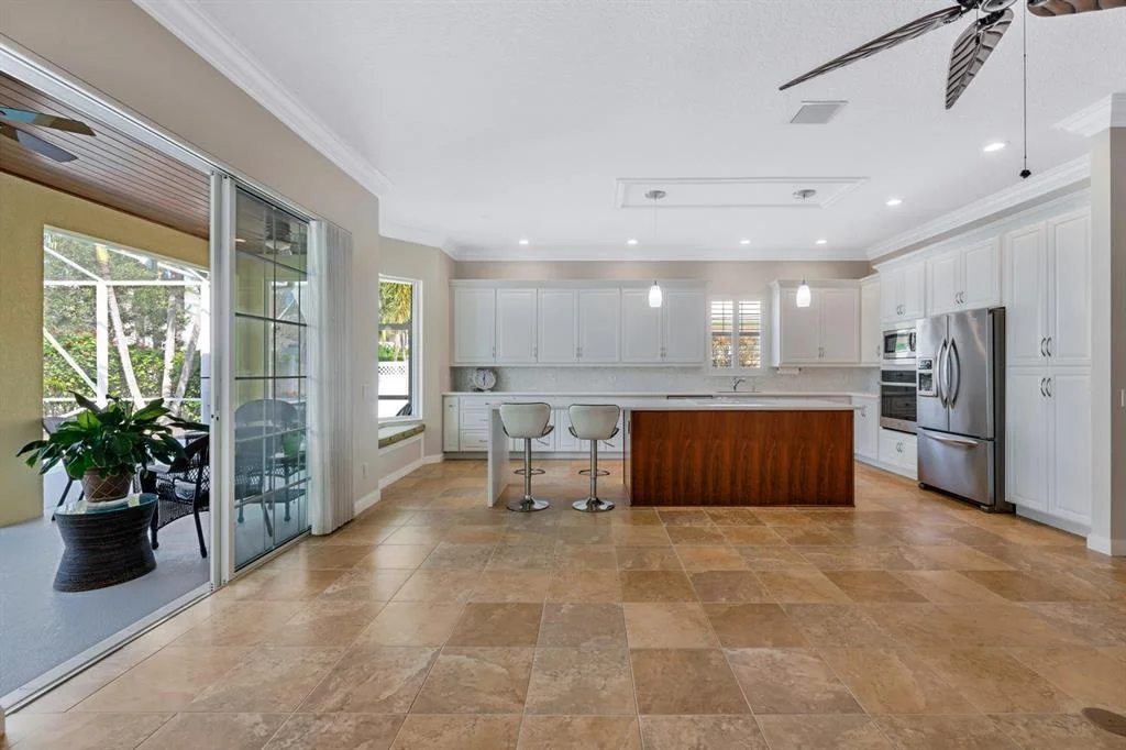 Photo of 1811 W Community Drive
