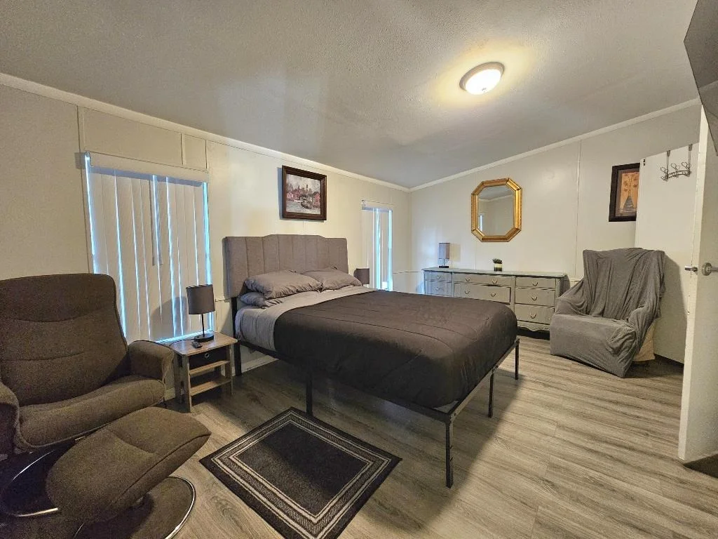 Photo of 3222 SE 34th Avenue