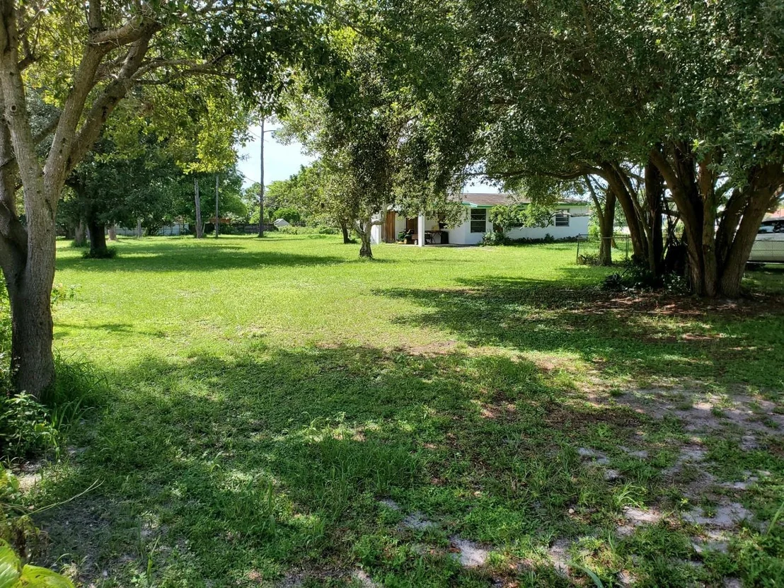 Photo of 3827 Scott Road