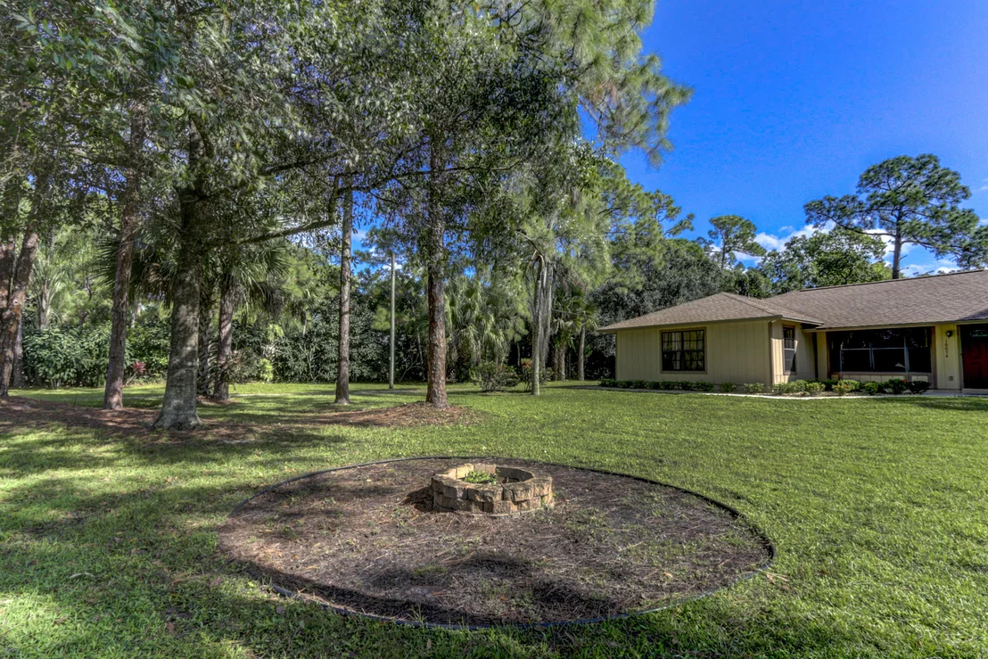 Photo of 16674 122nd Drive N