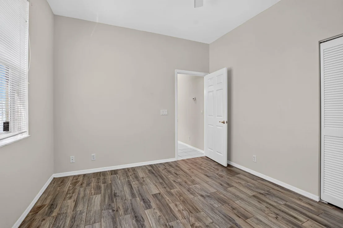 Photo of 10031 Lexington Estates Boulevard