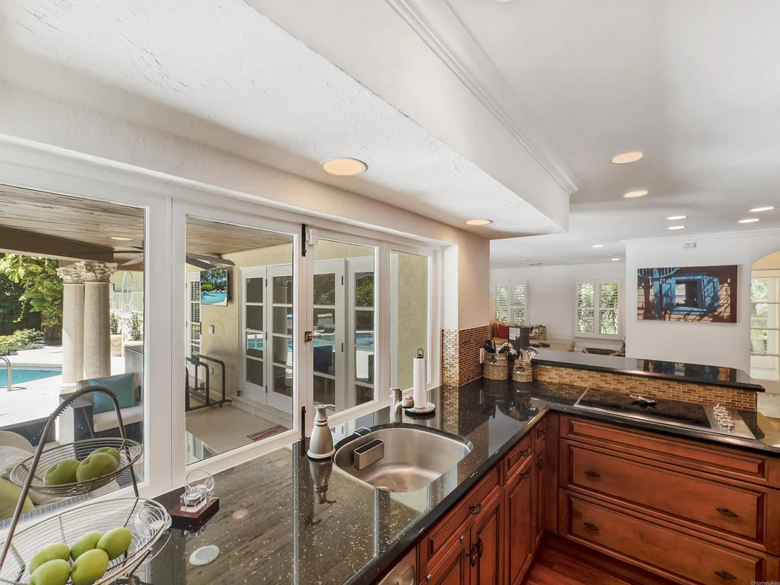 Photo of 826 Periwinkle Street