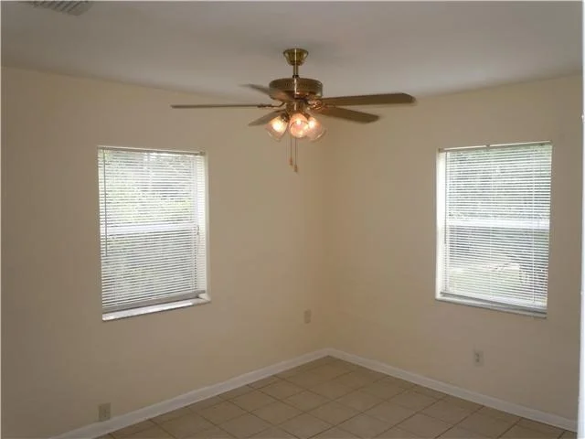 Photo of 911 Mango Drive