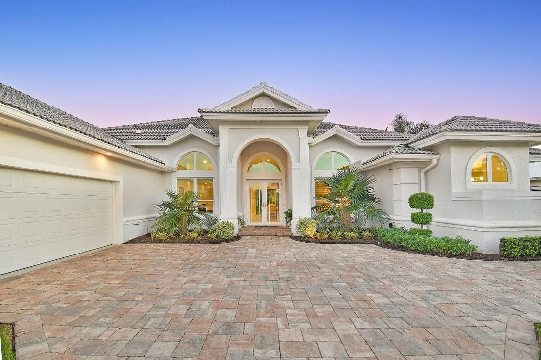 Photo of 8149 SE Double Tree Drive