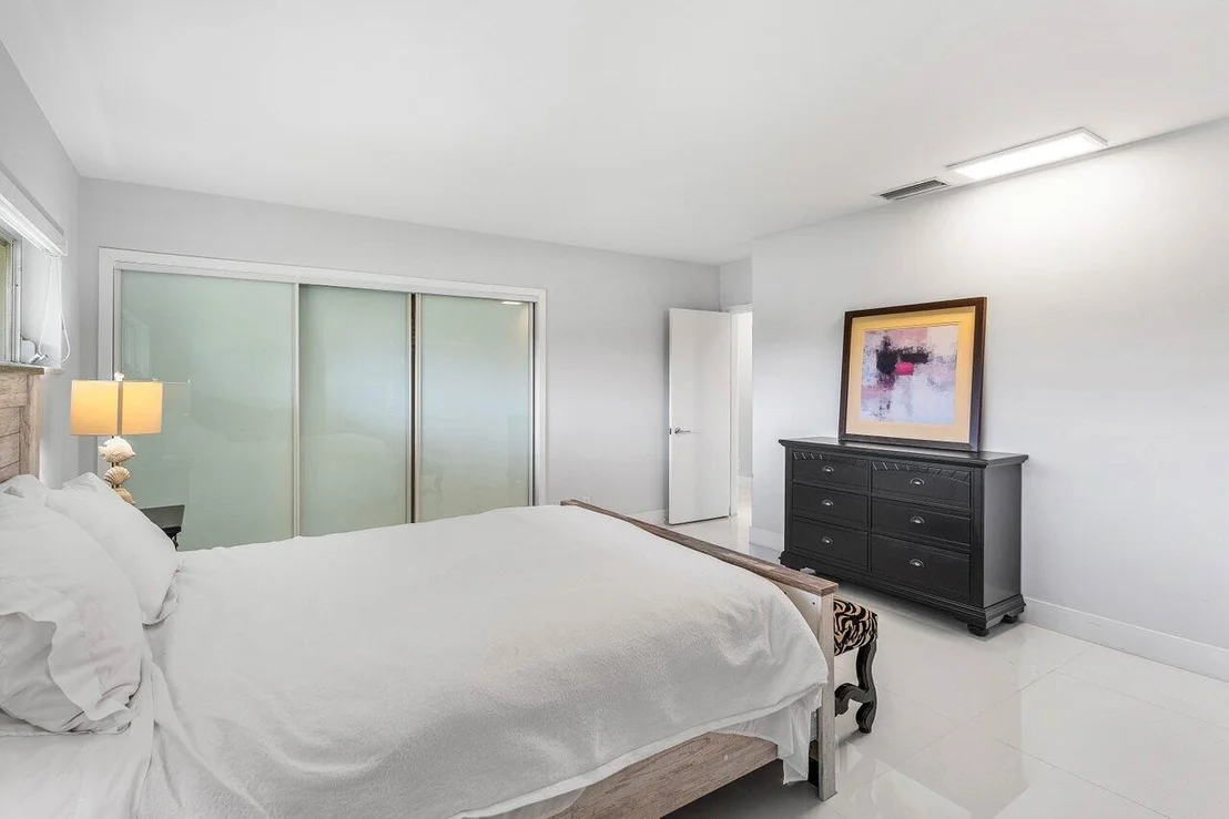 Photo of 900 Marble Way