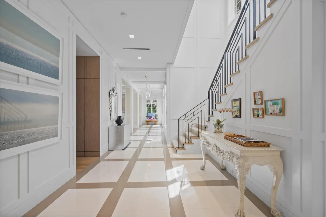 Photo of 3501 N Ocean Boulevard