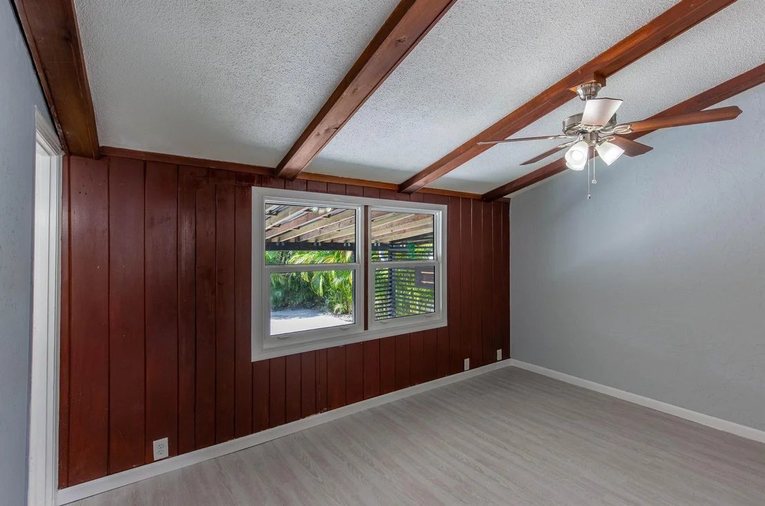 Photo of 3834 Mackinac Road