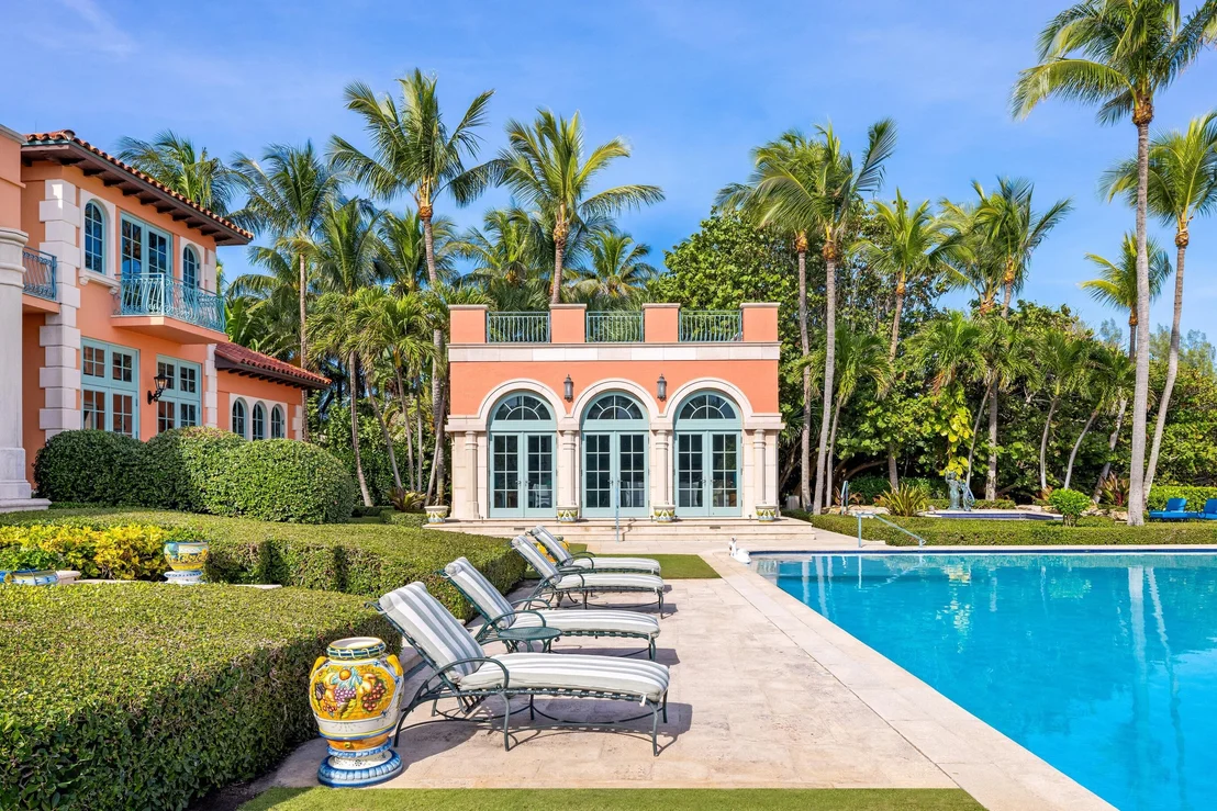 Photo of 1491 N Ocean Boulevard
