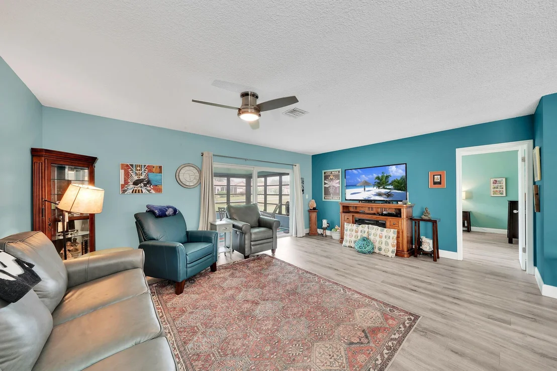Photo of 5281 Minto Road
