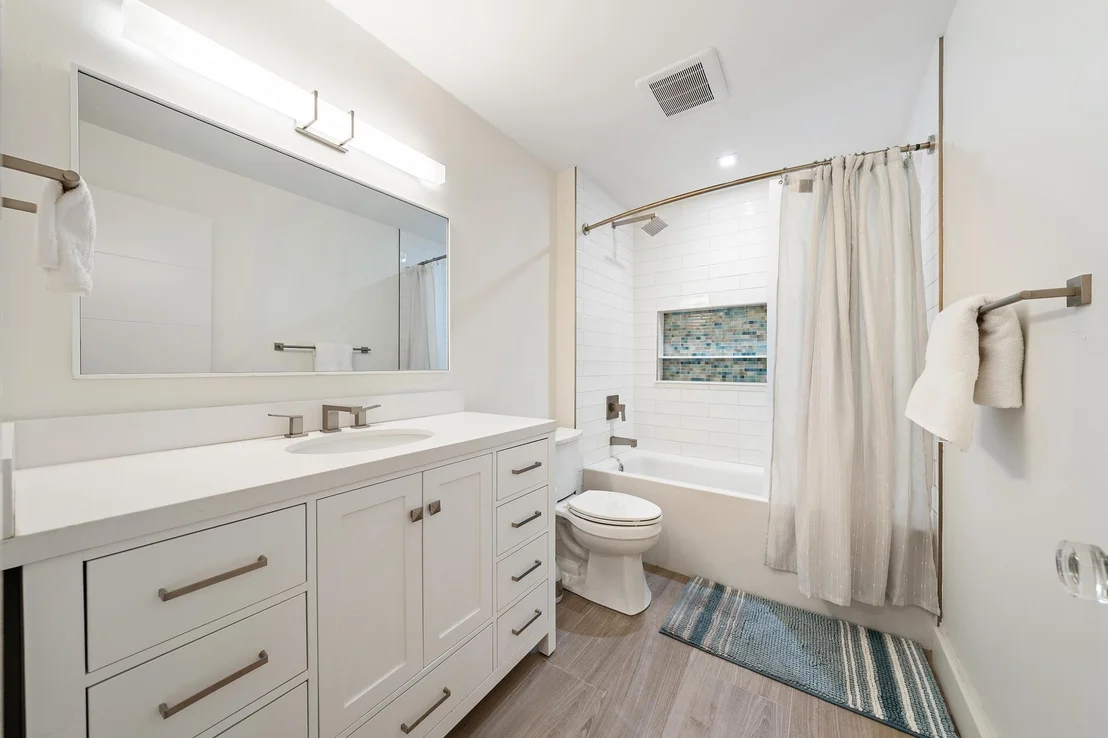 Photo of 1120 Singer Drive