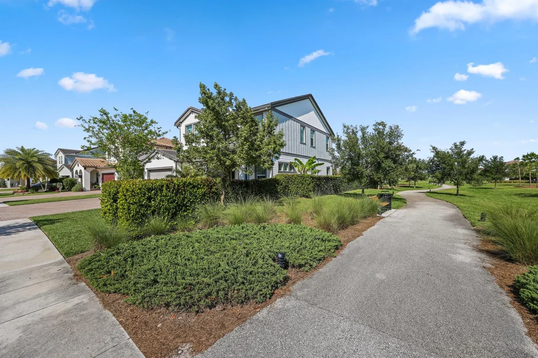 Photo of 1104 Wandering Willow Way