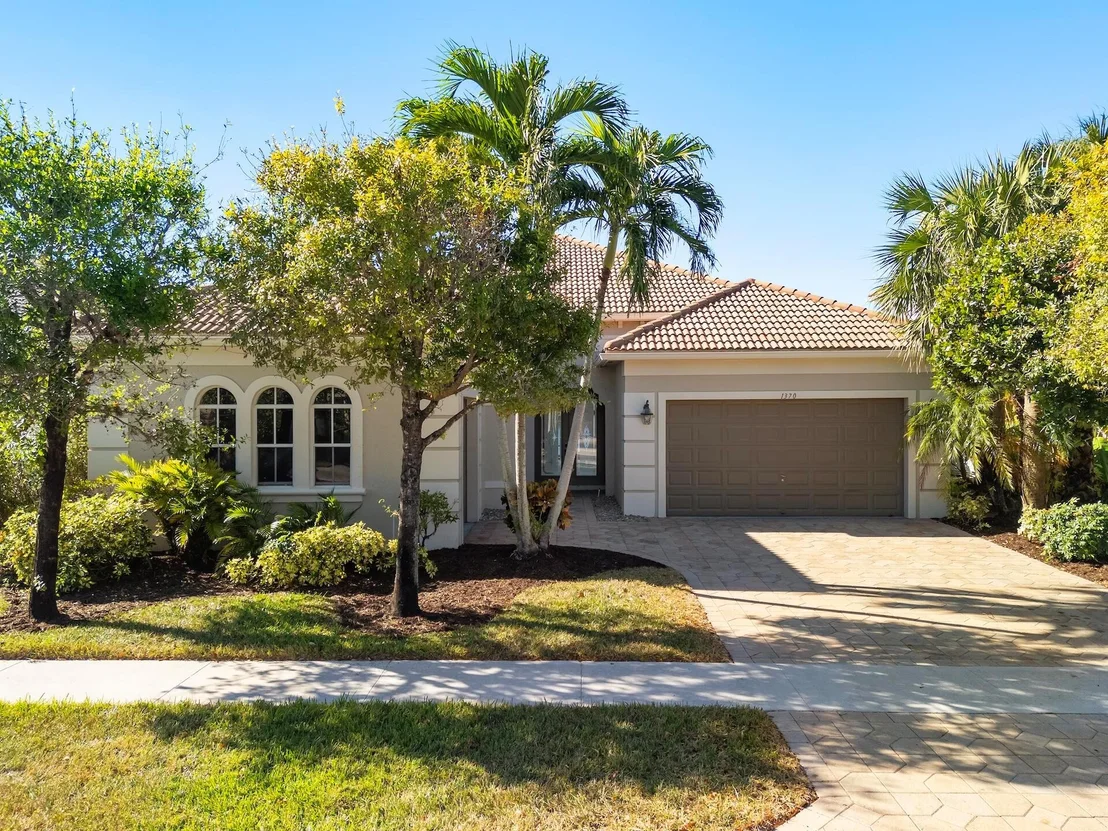 Photo of 1370 Beacon Circle