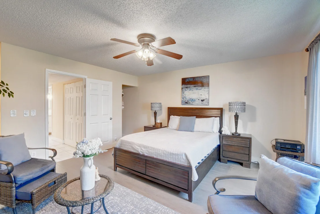 Photo of Unit B at 5110 Nesting Way