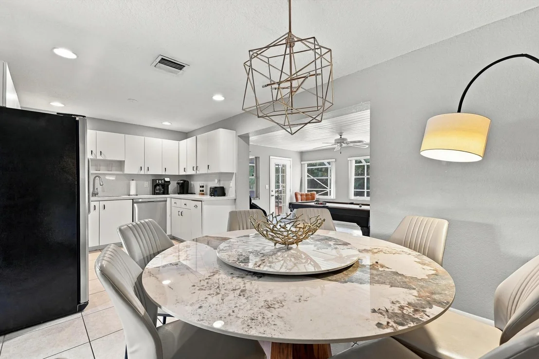 Photo of 5660 Lee Drive