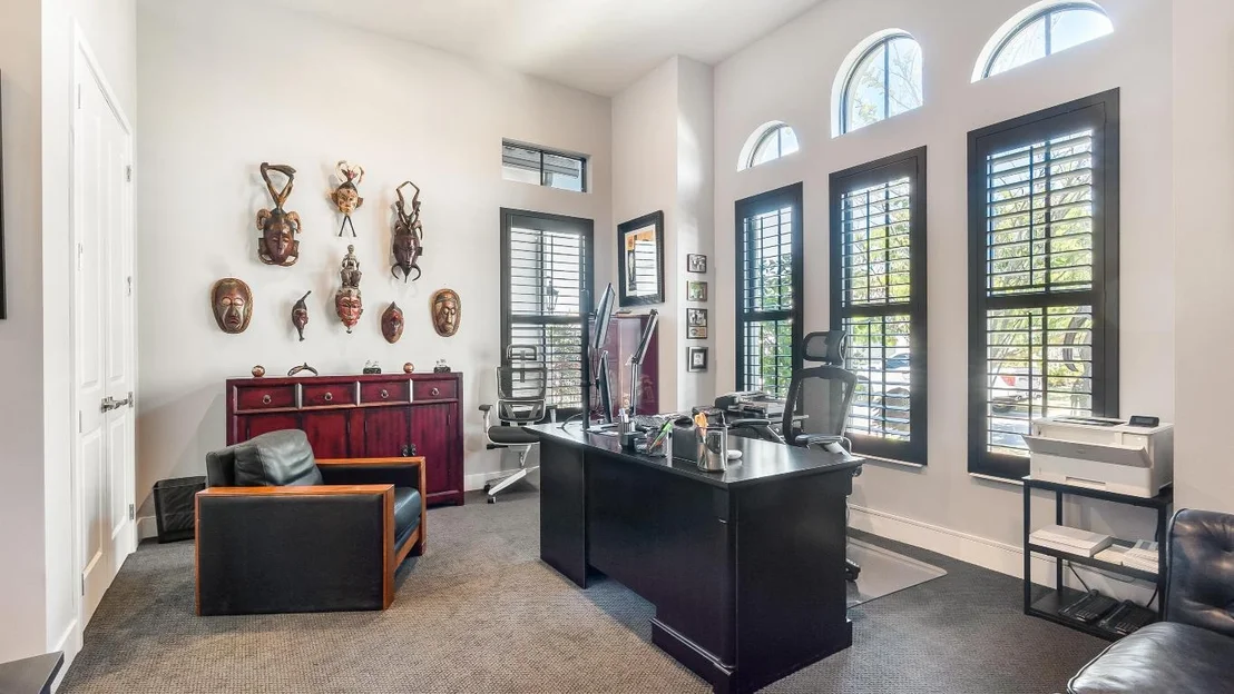Photo of 7690 Cavern Lane