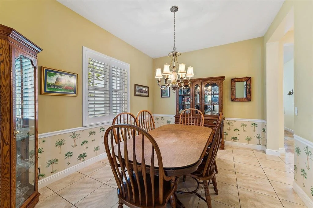 Photo of 231 W Bay Cedar Circle