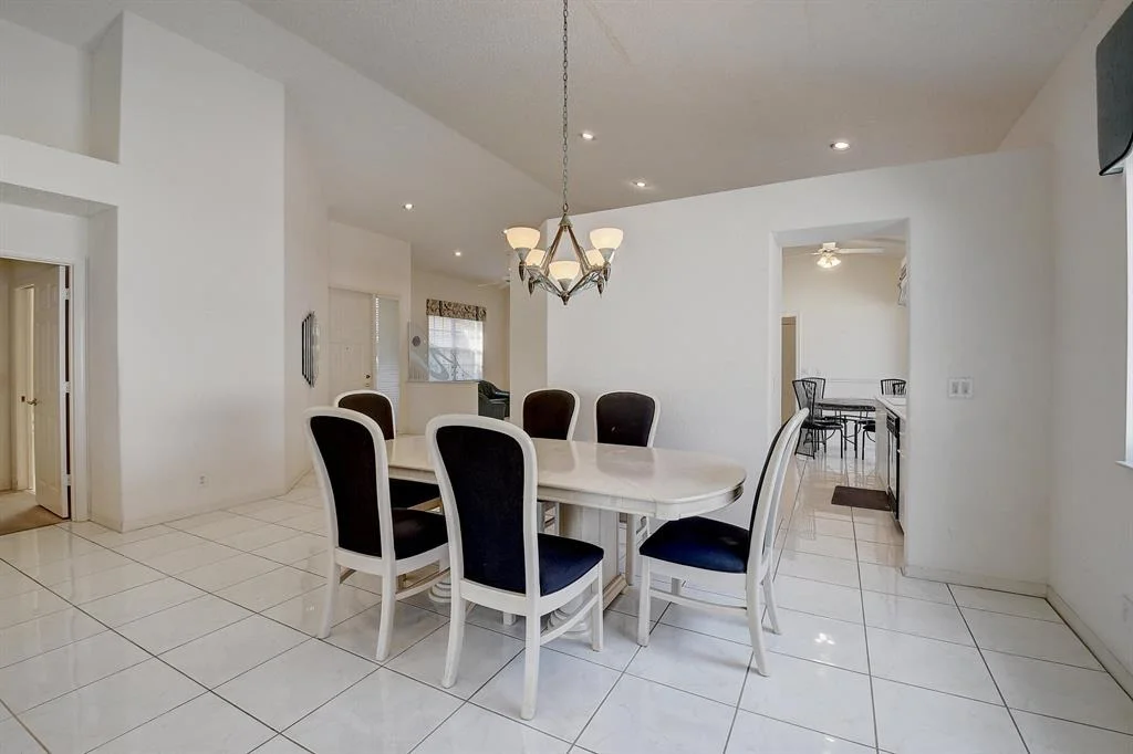 Photo of 5214 Brookview Drive