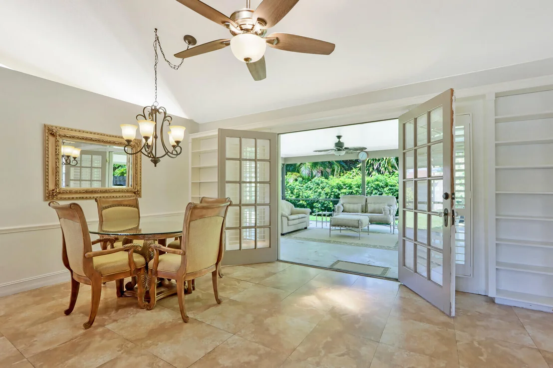 Photo of 713 Warren Drive