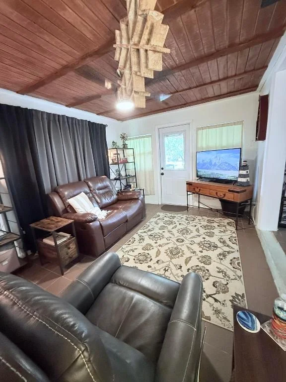 Photo of 1736 Hunter Road