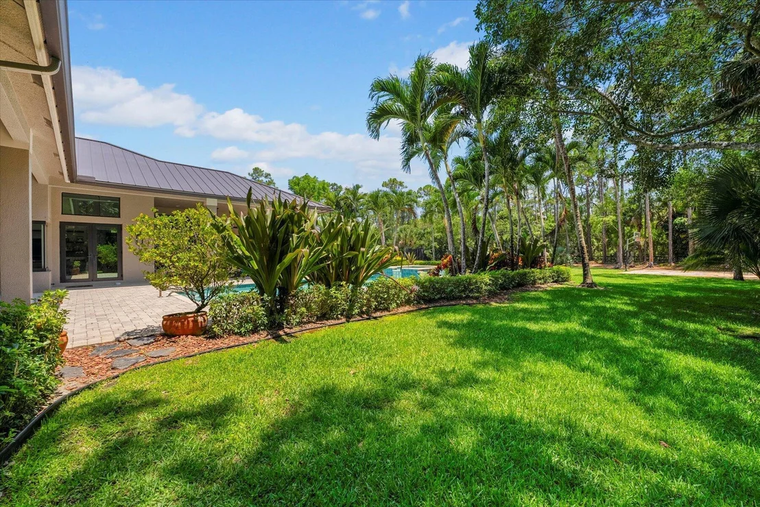 Photo of 14370 Halter Road