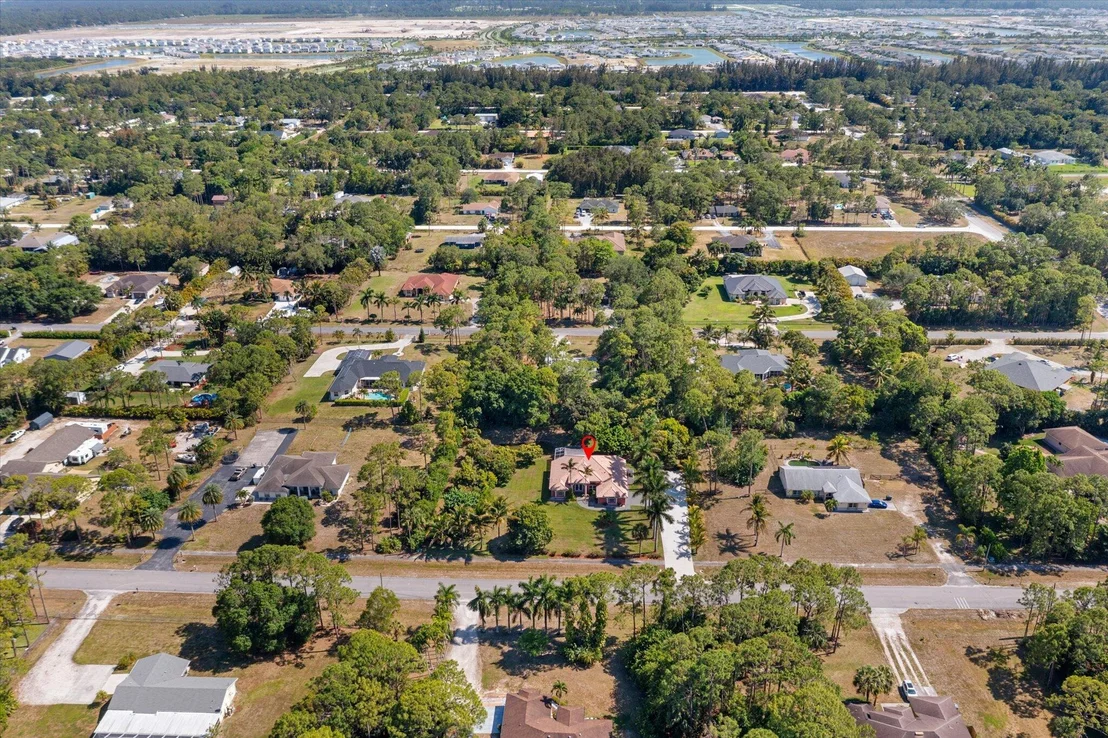 Photo of 14844 Tangerine Boulevard