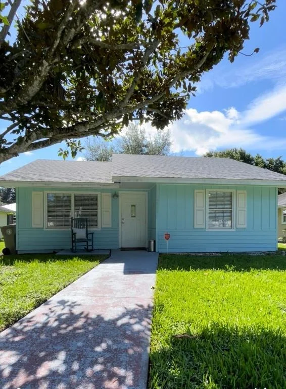 Photo of 2260 84th Terrace