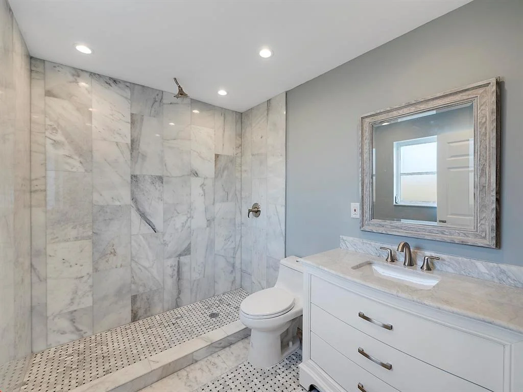 Photo of 338 Wellesley Drive