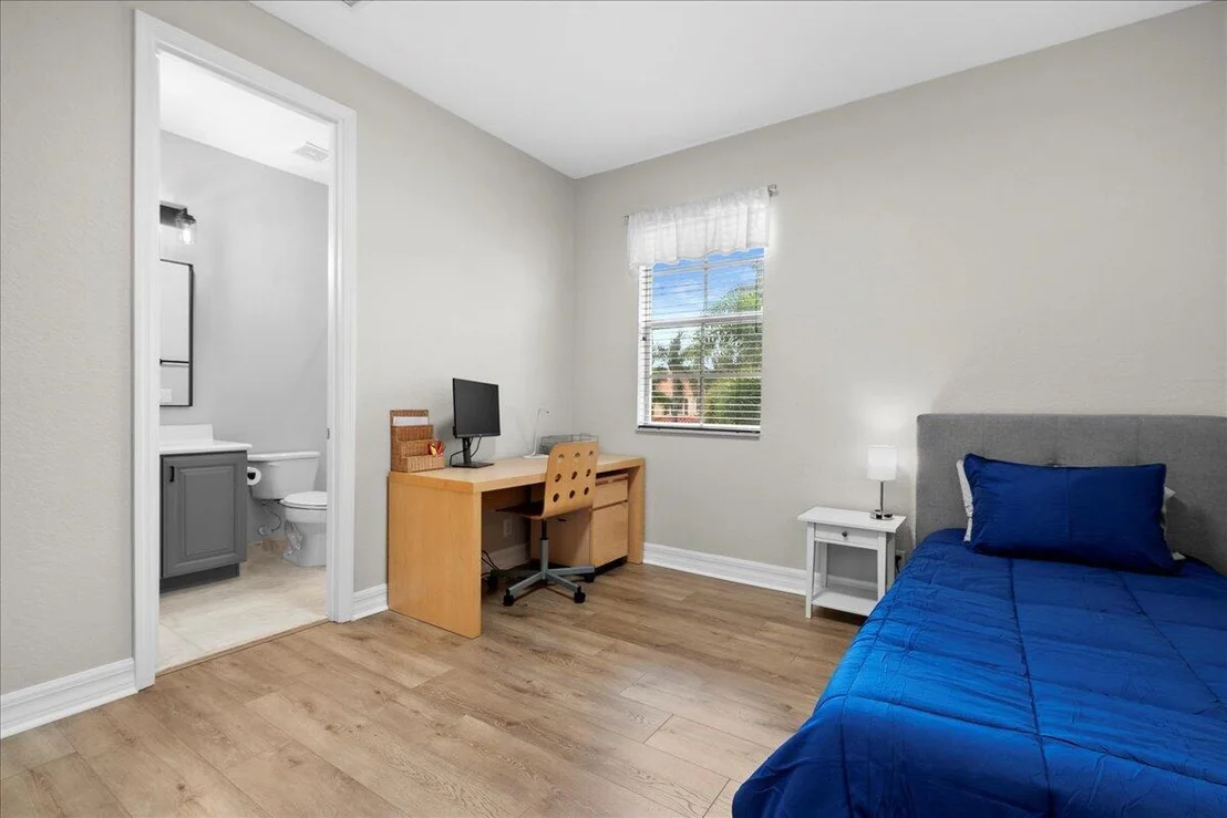 Photo of 3386 Vanderbilt Drive