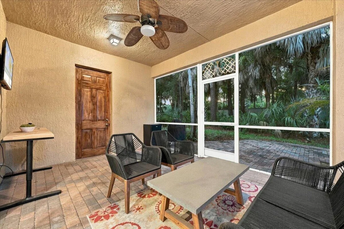 Photo of 443 Pumpkin Drive