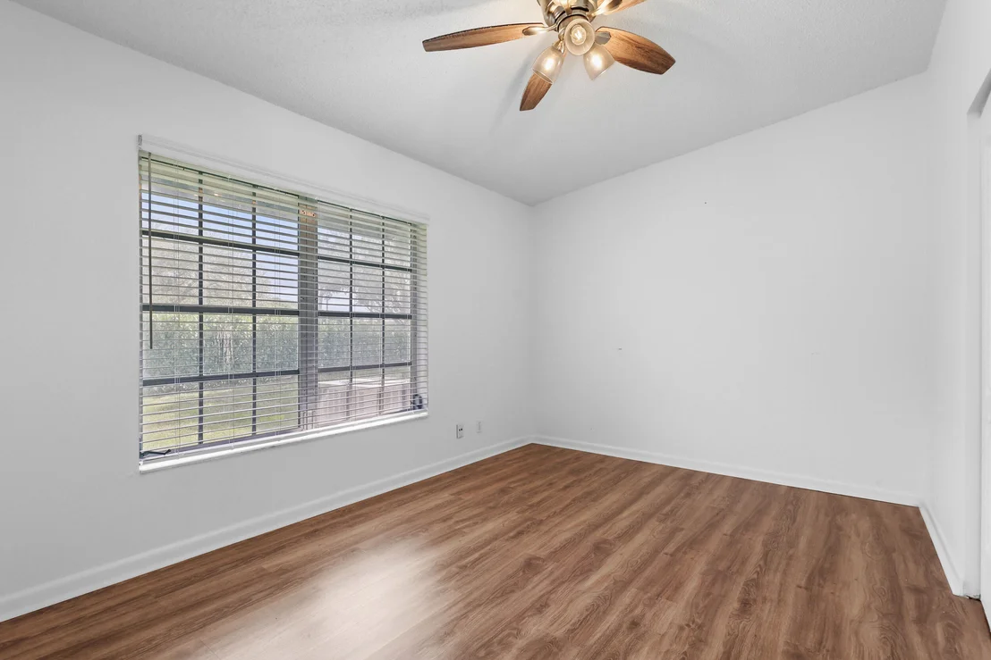 Photo of 16004 Laurel Oak Circle
