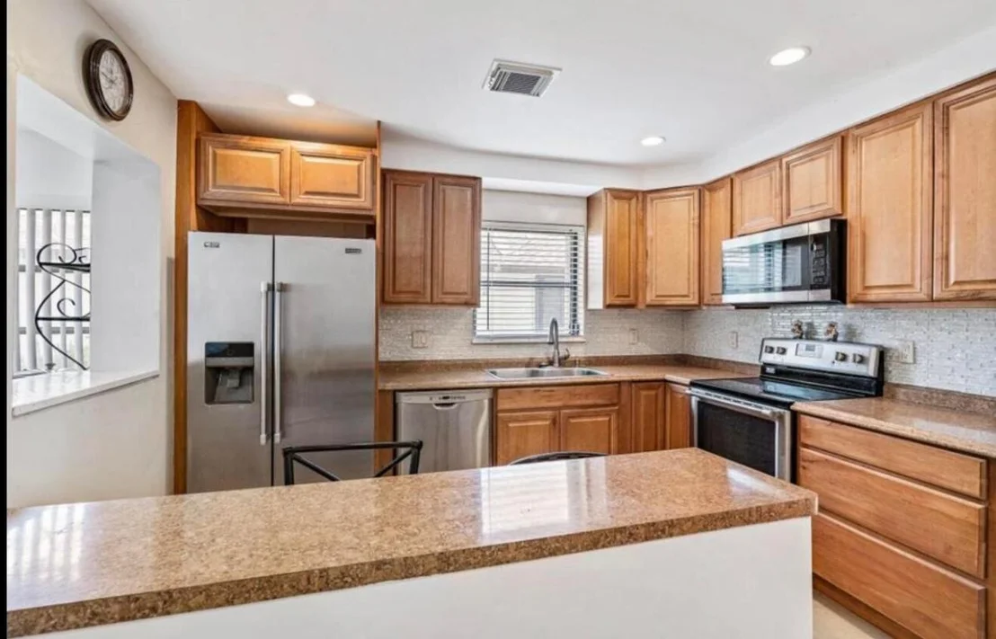 Photo of 6089 Glentree Lane
