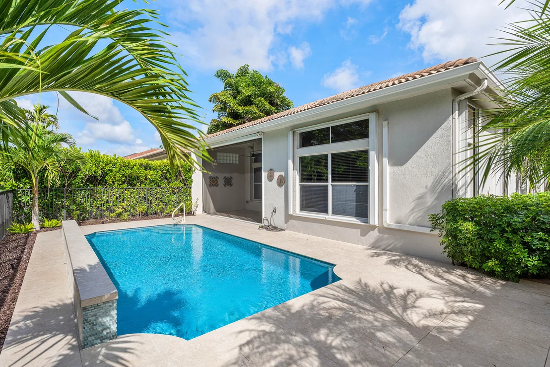Photo of 8138 Valhalla Drive