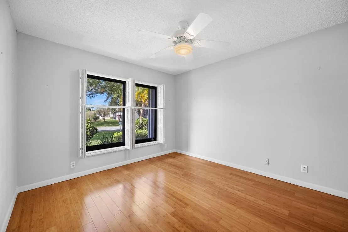 Photo of 7974 Cloverfield Circle