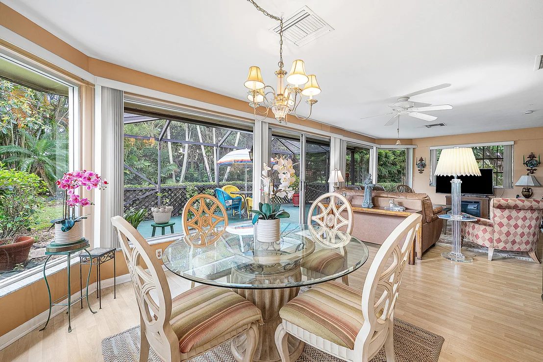 Photo of 446 Pine Villa Drive