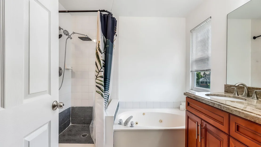 Photo of 23329 TREELINE Drive