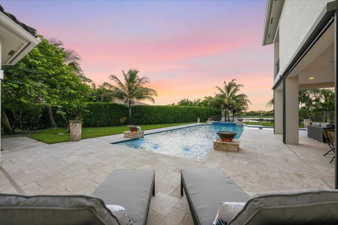 Photo of 11091 Rockledge View Drive