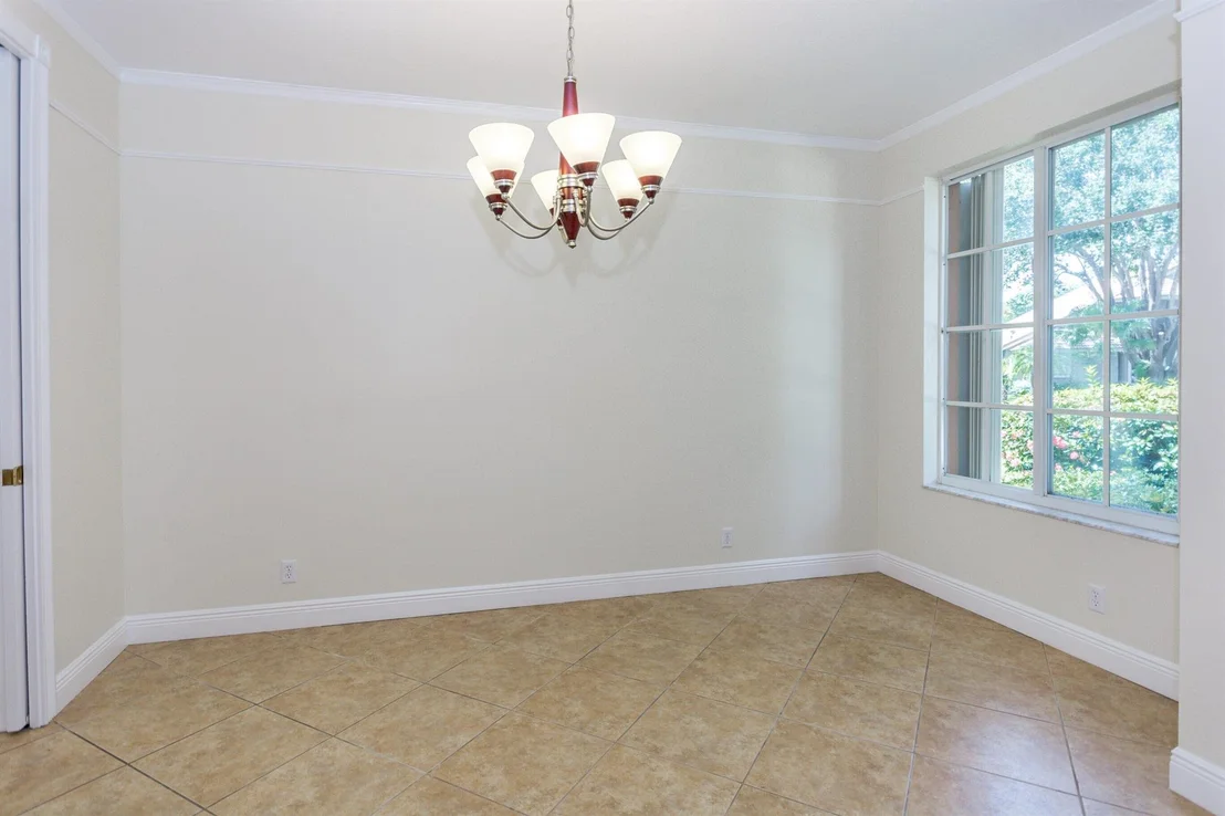 Photo of 273 Feather Point S