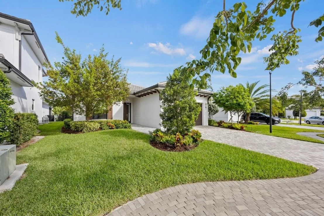 Photo of 3069 Bellflower Circle