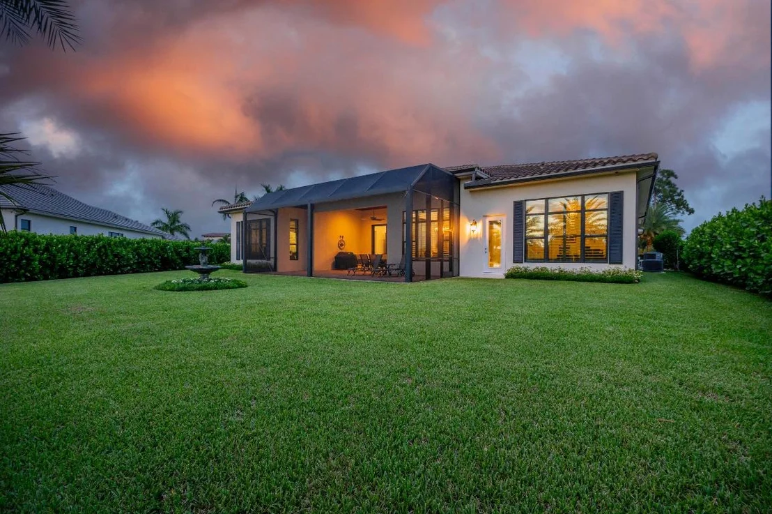 Photo of 8320 SE Pennock Trail