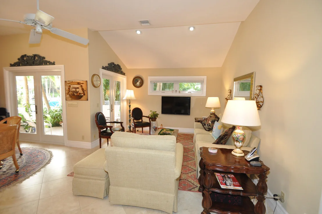 Photo of 8 Midlane Road