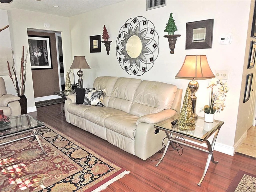 Photo of Unit C2 at 320 Pine Ridge Circle