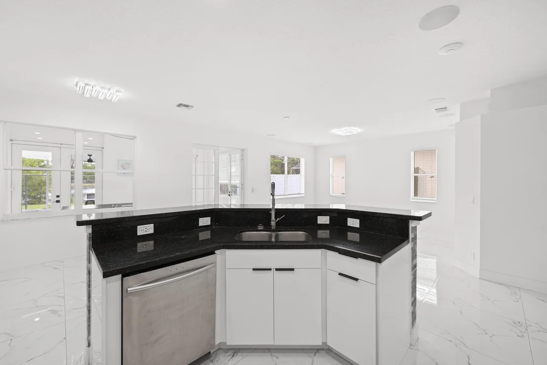 Photo of 1209 Olympic Circle