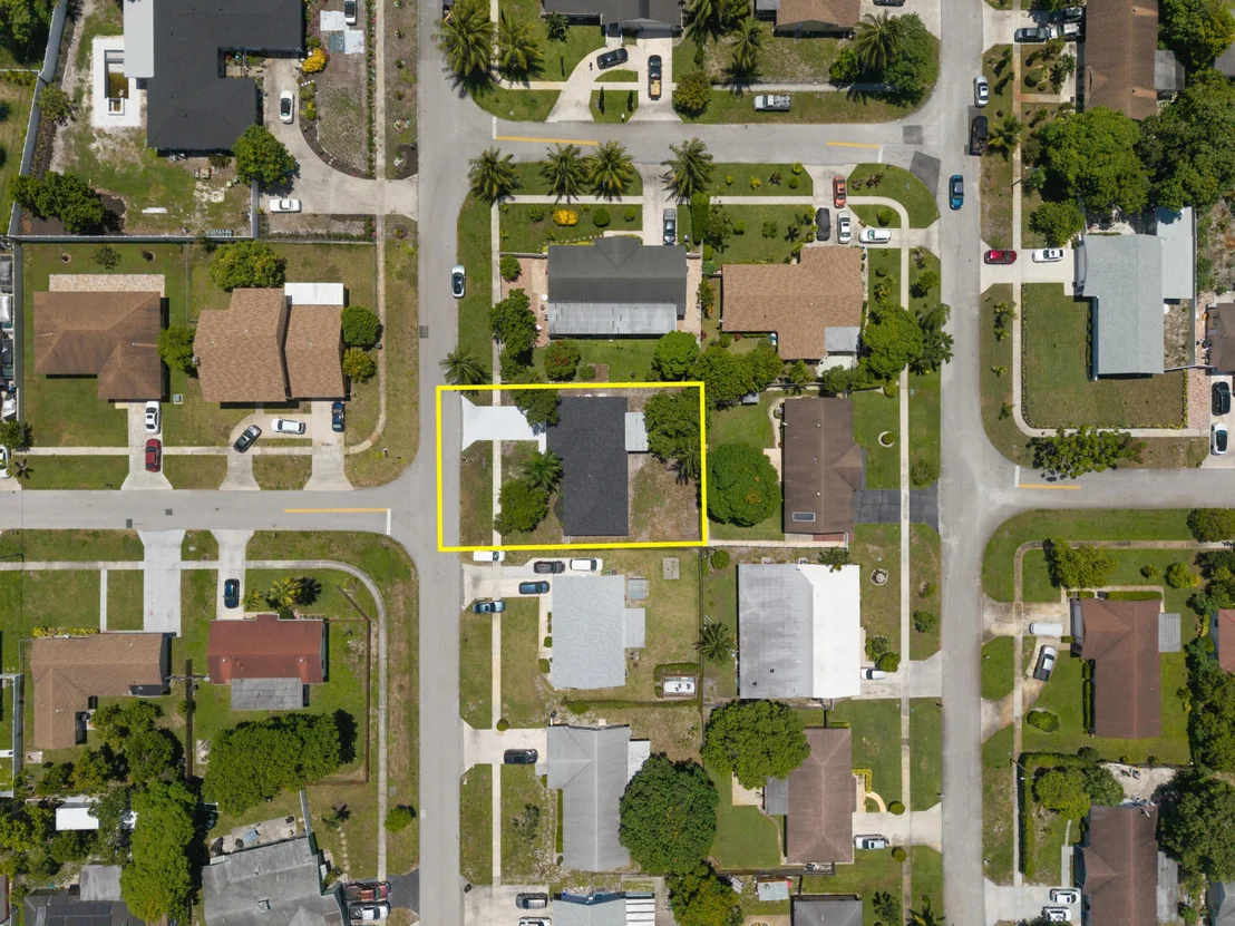Photo of 598 Coral Way