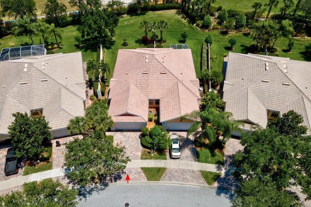Photo of 4953 Corsica Square