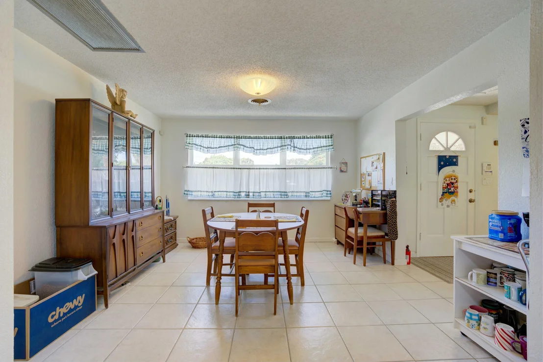 Photo of 452 Date Palm Drive