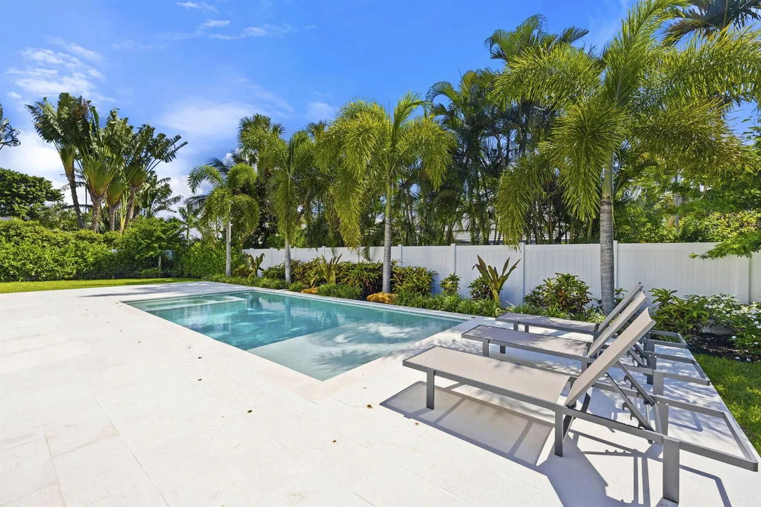 Photo of 180 Beacon Lane